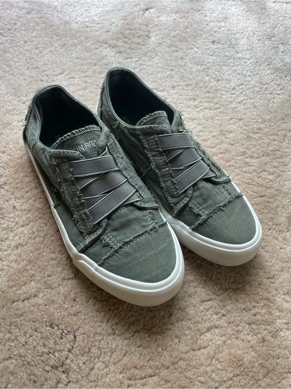 Jenn Ardor Grey Slip-Ons